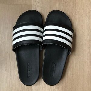 Adidas Women’s Adilette Black/White Comfort Slides Size 9 Great Condition